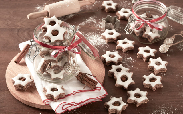 Biscuits étoilés à la cannelle et au Nutella®