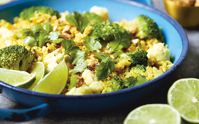 Riz sauté au curry et fleurettes