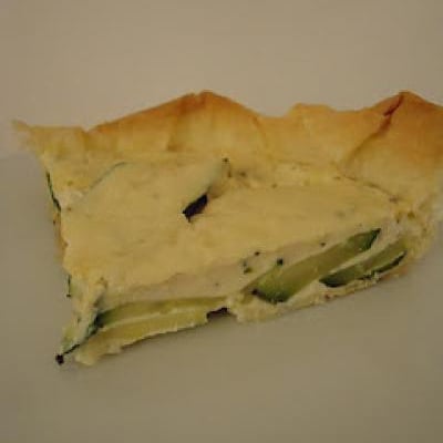 Tarte fine courgette au parmesan et basilic