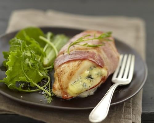 Délicieux poulet grillé au Bresse Bleu