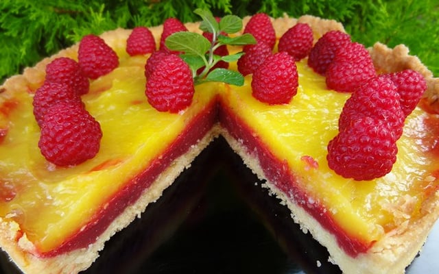 Tarte lemon curd-framboises curd