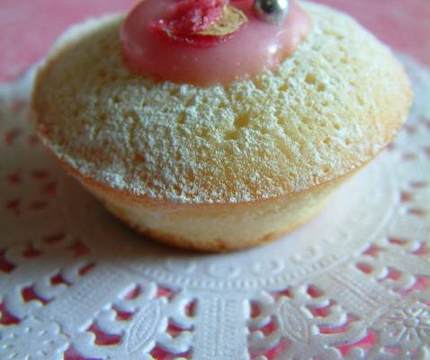 Mini cupcakes style financier à la rose