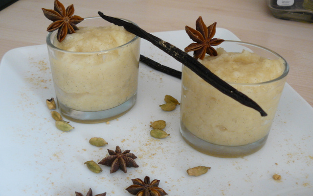 Compote de fruits d'automne et épices