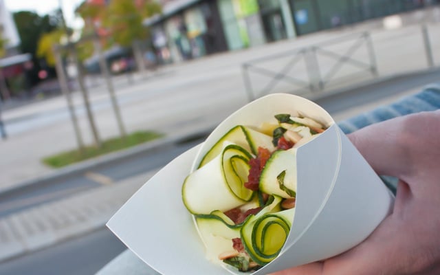 Salade de courgettes croquantes aux saveurs d'Italie
