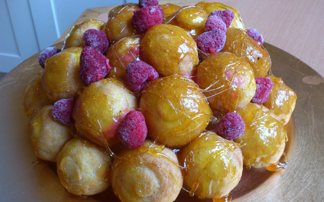 Choux croustillant à la framboise