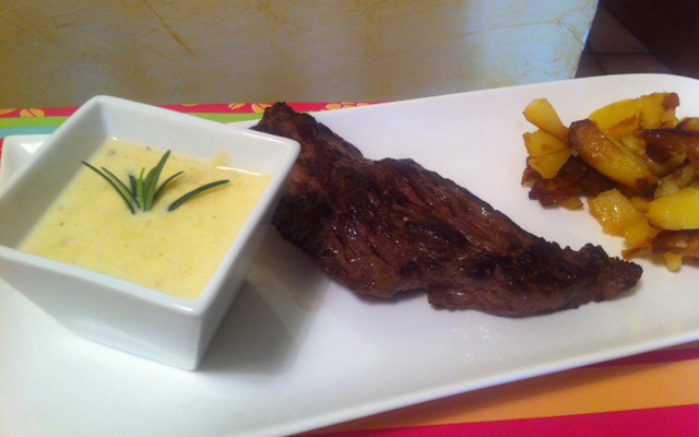 Bavette sauce fromagère-échalotes