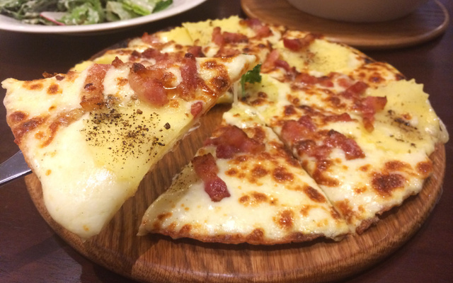 Pizza raclette
