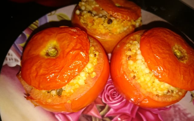 Tomates farcies au Quinoa et Lentilles