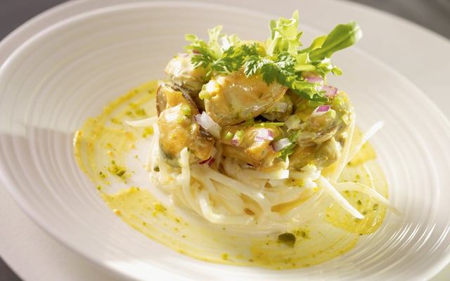 Rémoulade de moules et céleri condimentés