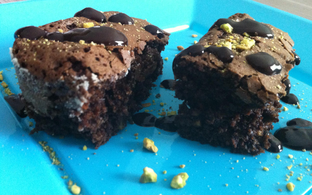Gâteau au chocolat et à la pistache