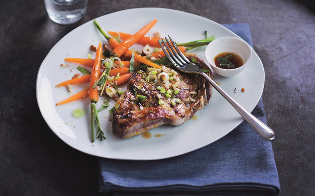 Veau rôti, carottes et vinaigrette Worcestershire