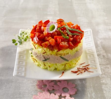 Timbales de riz safrané au thon