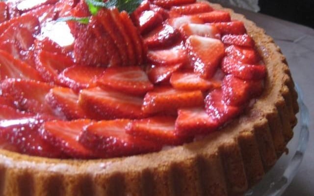 Tarte renversée aux fraises
