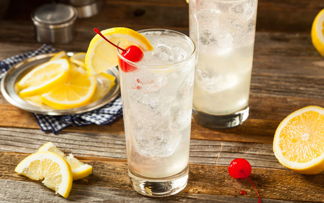 Cocktail Brandy Collins