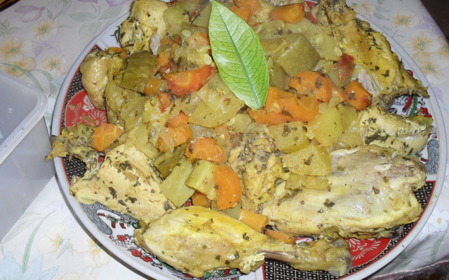 Poulet aux petits légumes vapeurs