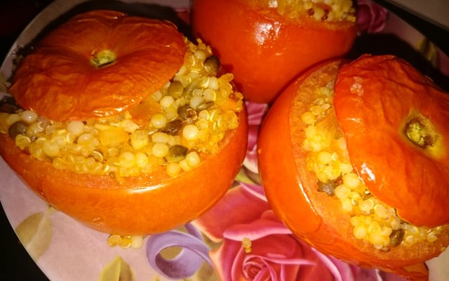 Tomates farcies au Quinoa et Lentilles