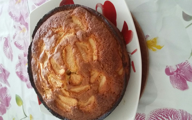 Gâteau au yaourt et aux pommes très facile à faire