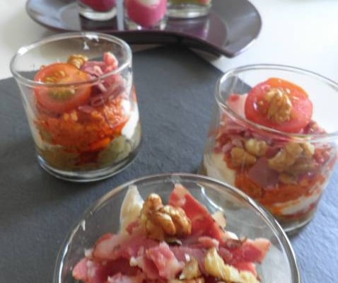 Verrine d'aubergines en mousse croustillante
