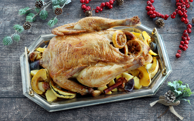 Chapon aux épices et légumes sautés au miel