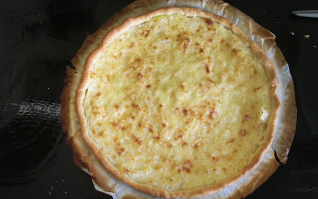 Tarte aux poireaux et lardons à la béchamel