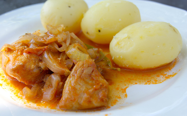 Cabillaud au vin blanc