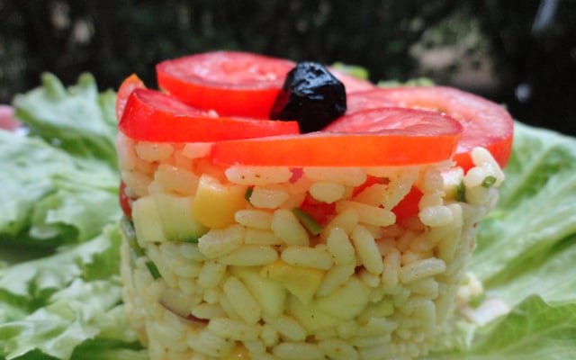 Salade de riz parfumée au curry