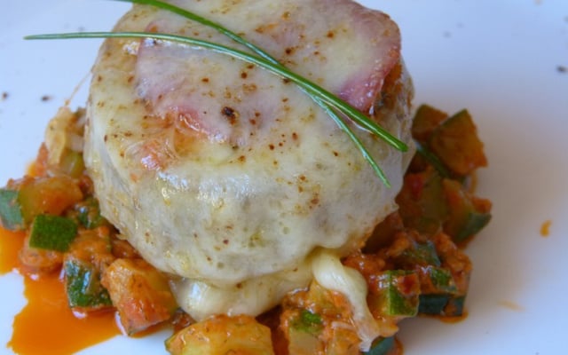 Fond d'artichaut comme une pizza