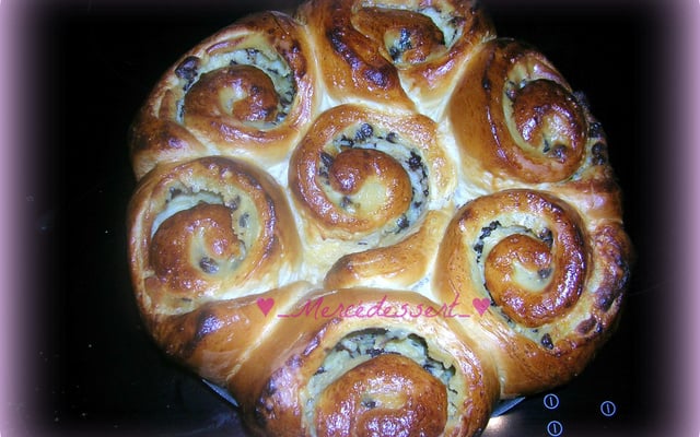 Chinois crème pâtissière et pépites de chocolat