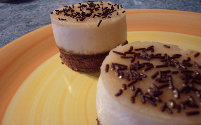 Mousse poires sur ganache au chocolat