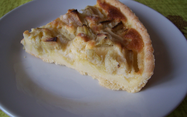 Tarte à la rhubarbe moelleuse