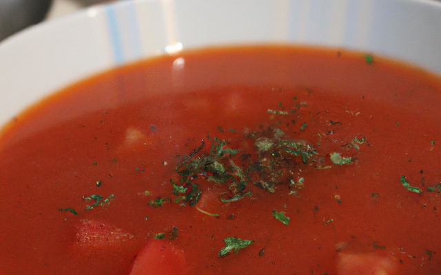 Potage aux tomates maison