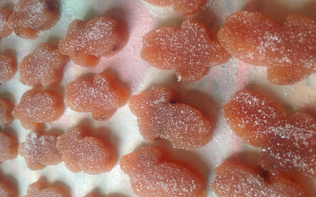 Pâte de coing parfumée à la fraise