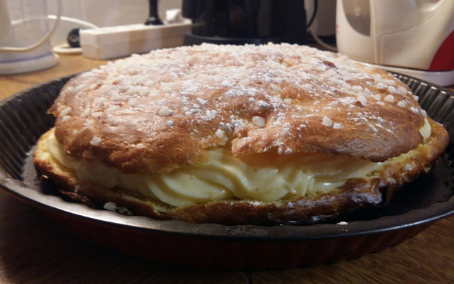 Tarte tropézienne à la fleur d'oranger