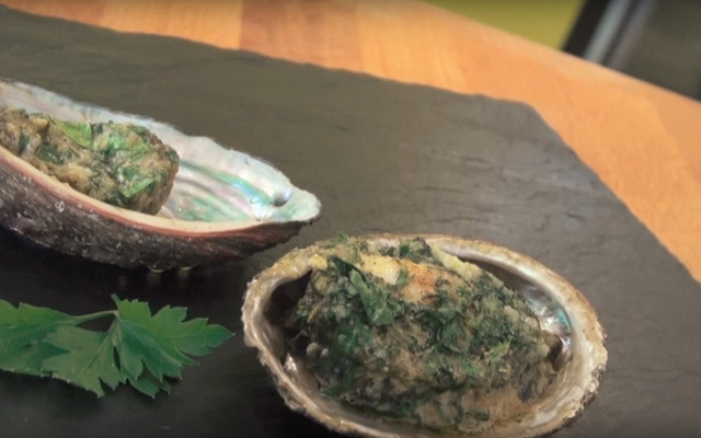 Ormeaux en persillade