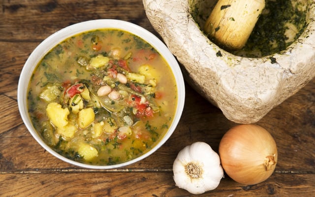 Soupe au pistou provençale