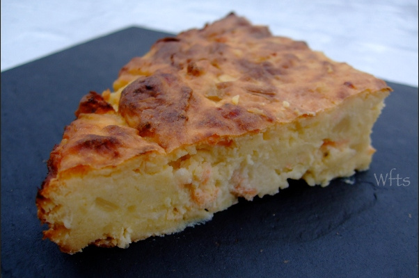 La quiche gâteau de pommes de terre au saumon