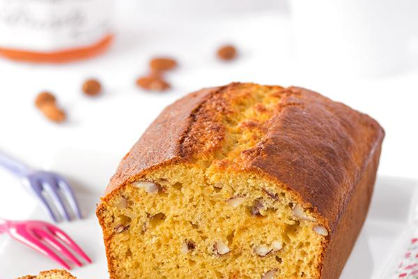 Cake croquant à  la confiture d'abricots