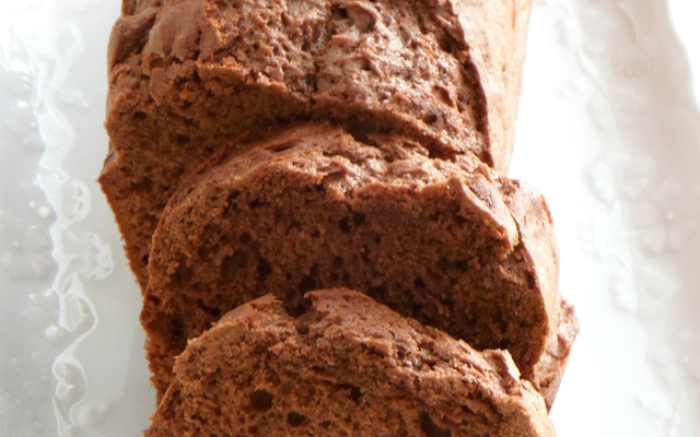 Cake épicé au chocolat noir