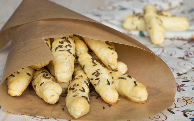 Gressins au cumin