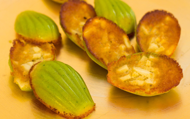 Madeleine green apple lemon