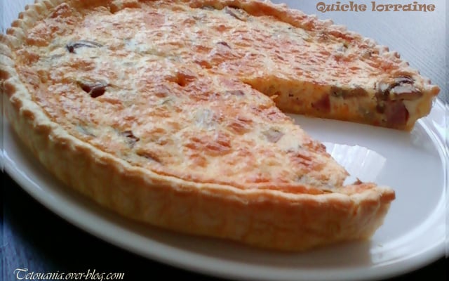 Quiche lorraine (charcuterie, champignons et cheddar)