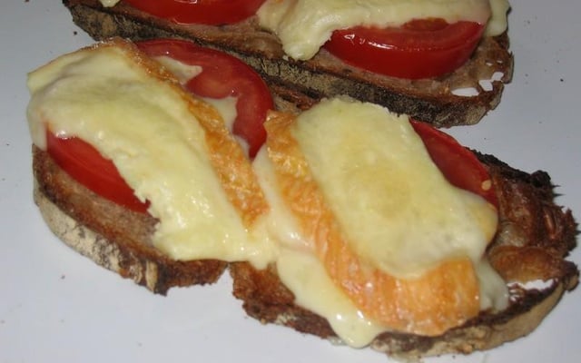 Tartines au maroilles