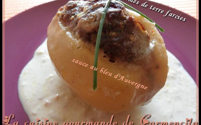Pommes de terre farcies au bleu d'Auvergne