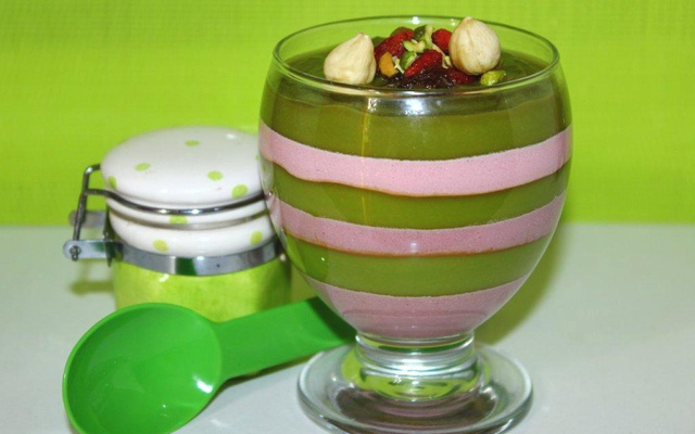 Coupes bi-goût avocat et fraises