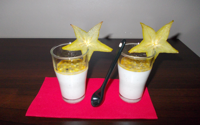 Panna cotta aux fruits de la passion