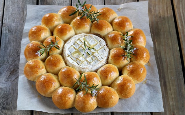 Jolie brioche au camembert