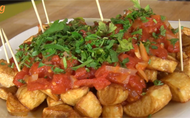 Patatas bravas