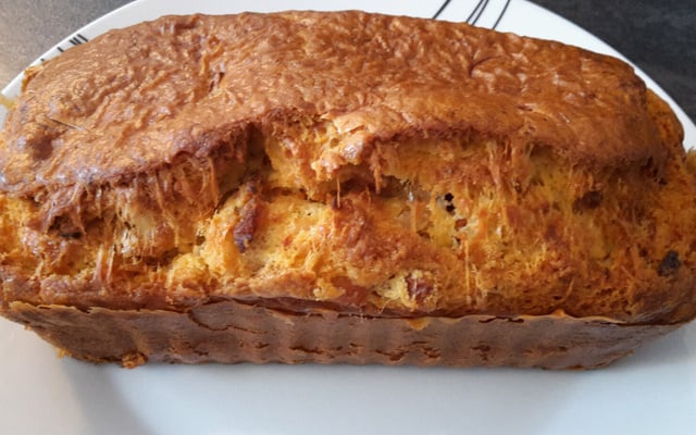 Cake lardons et olives extra moelleux