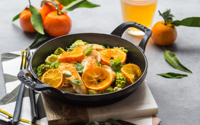 Aiguillettes de Poulet à la Clémentine de Corse et Chou Romanesco