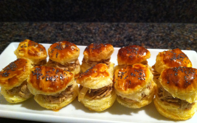 Feuilletés au beurre de sardine